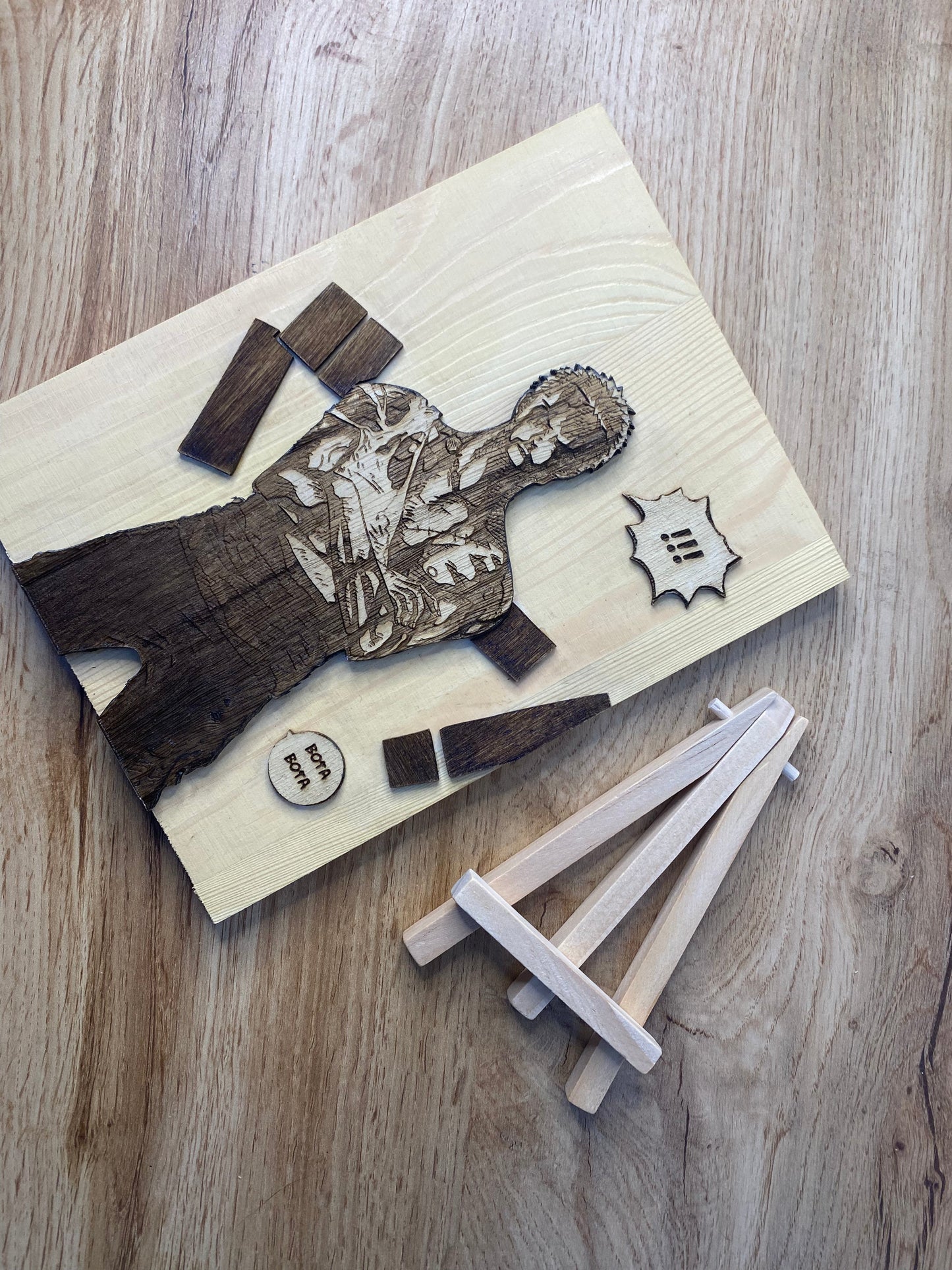 Gravure sur bois One Piece – Zoro « Nothing Happened » | Artisanal – Design Recto/Verso Bois et Traits