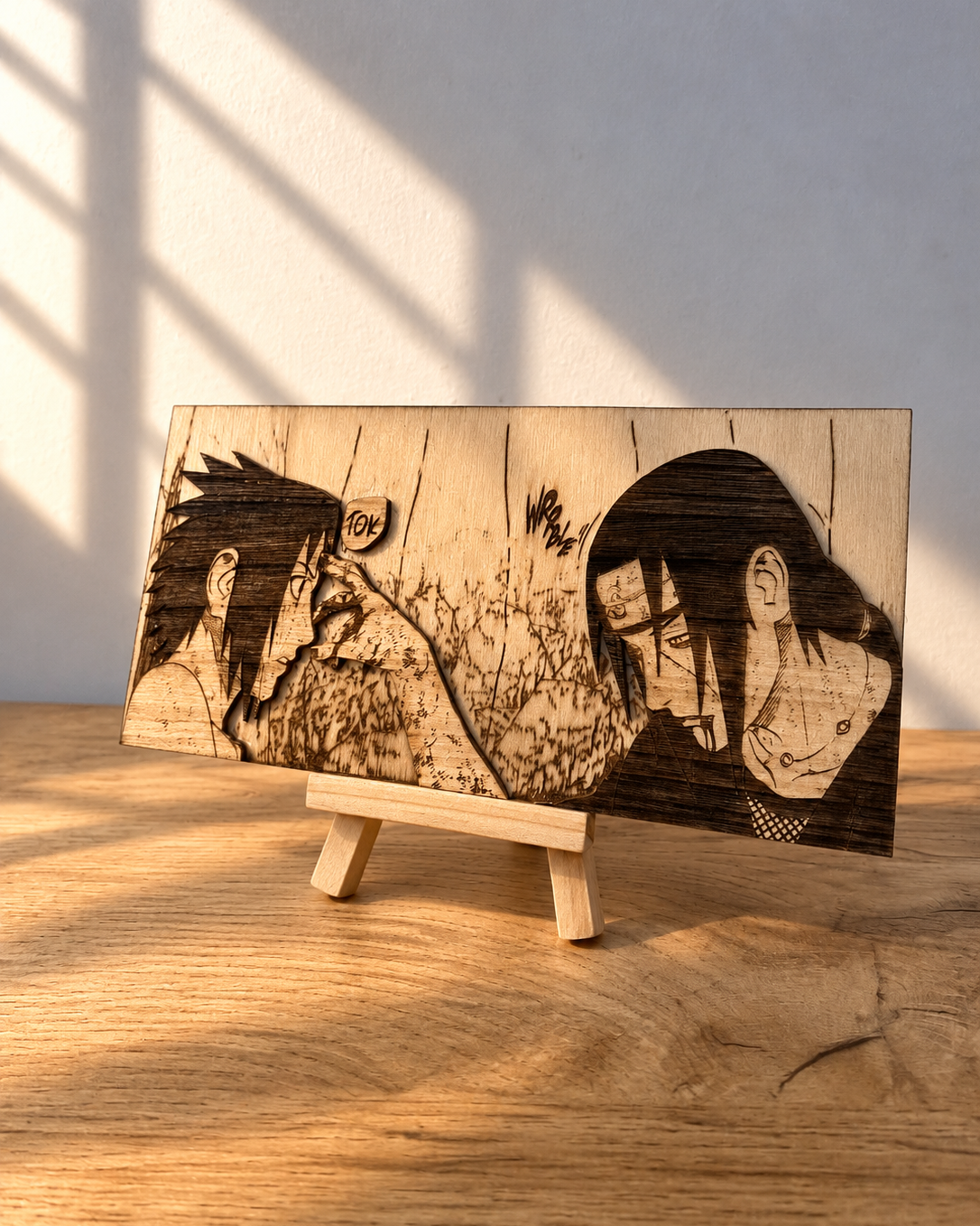 Gravure sur bois en relief : Naruto – Itachi et Sasuke